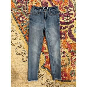 Celebrity Pink Girls' Infinite Stretch Super Soft Denim Skinny Jean